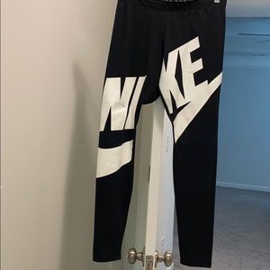 Nike logo leggings